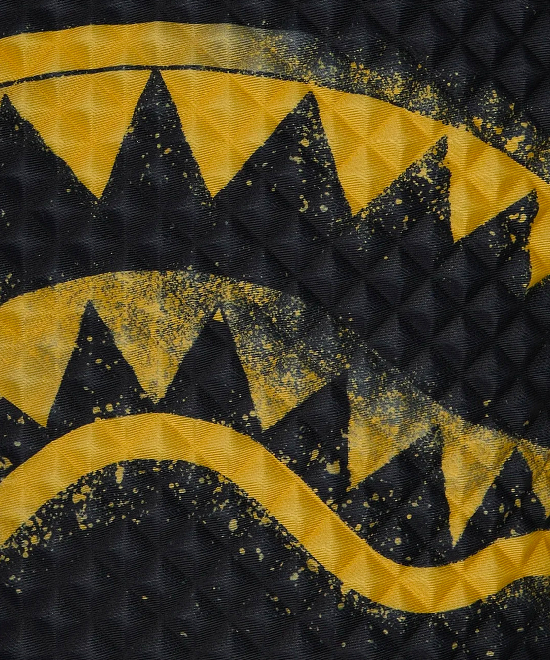 910B9278NSZPYRAMID STENCIL SHARK_5_P