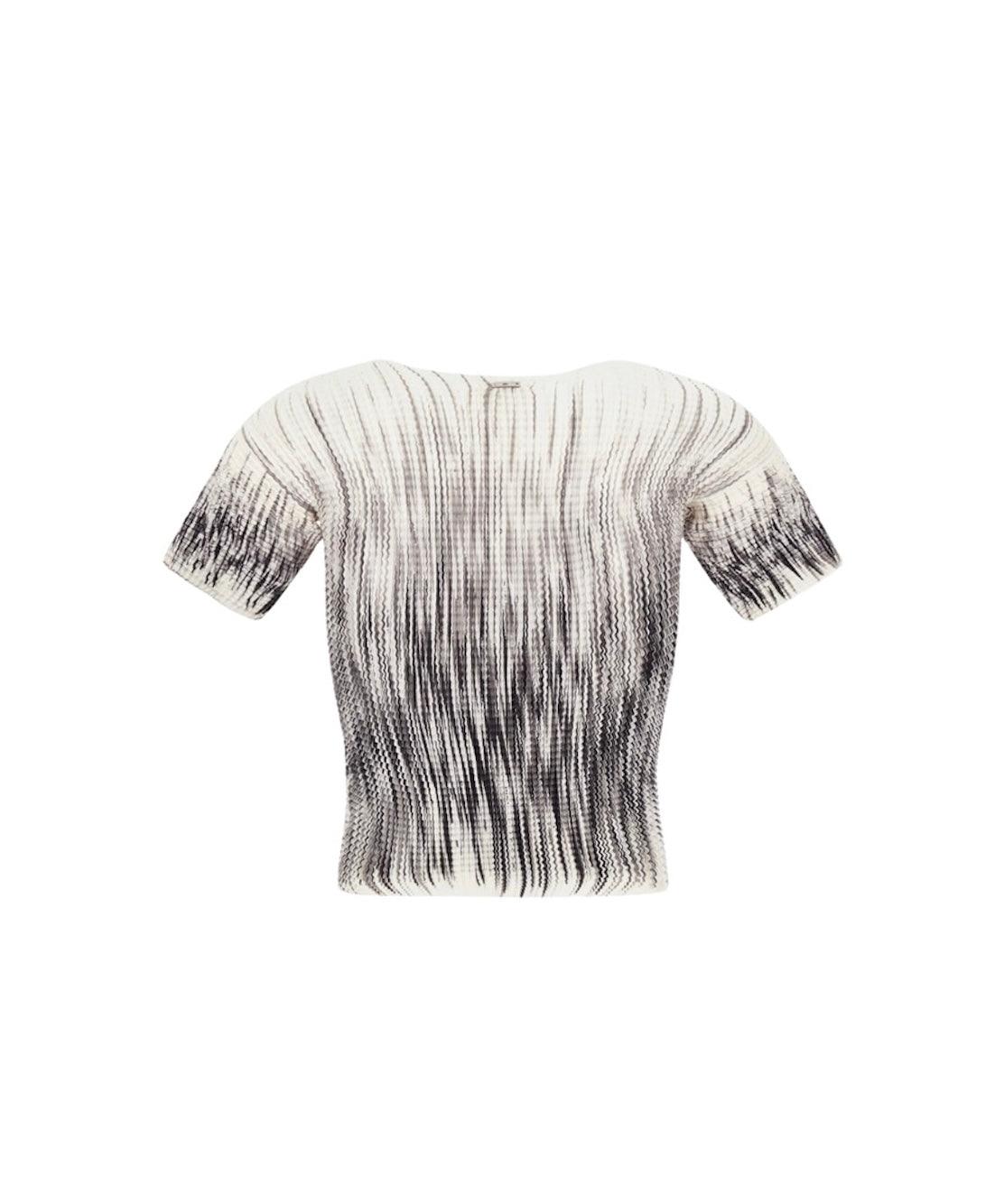 TS000006D 127244031_3_P