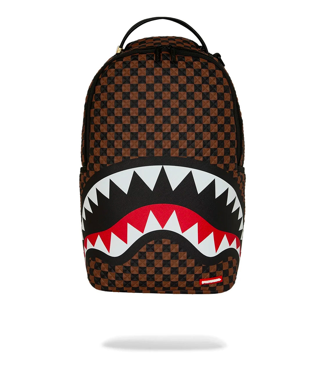 910B8744NSZSHARKS IN PARIS PYRAMID
